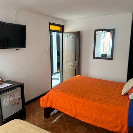 Hotel Royal Suite Manizales Exteriör bild