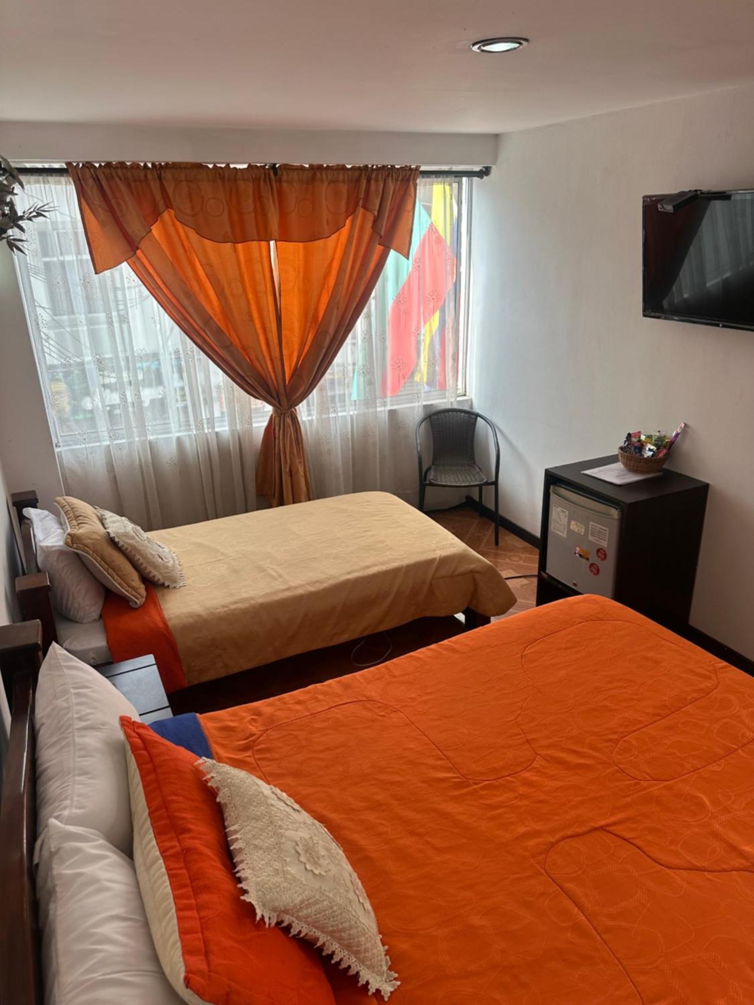 Hotel Royal Suite Manizales Exteriör bild