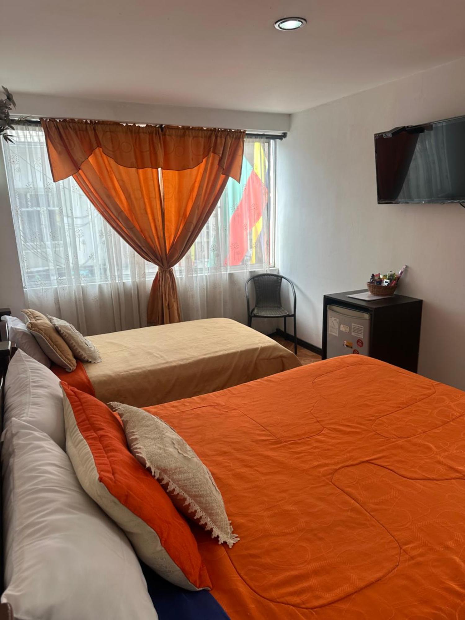 Hotel Royal Suite Manizales Exteriör bild