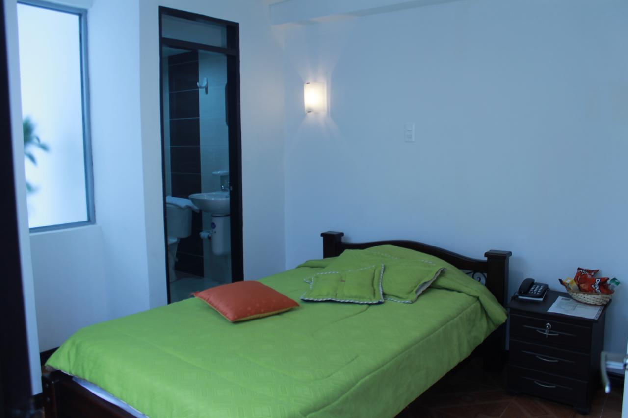 Hotel Royal Suite Manizales Exteriör bild