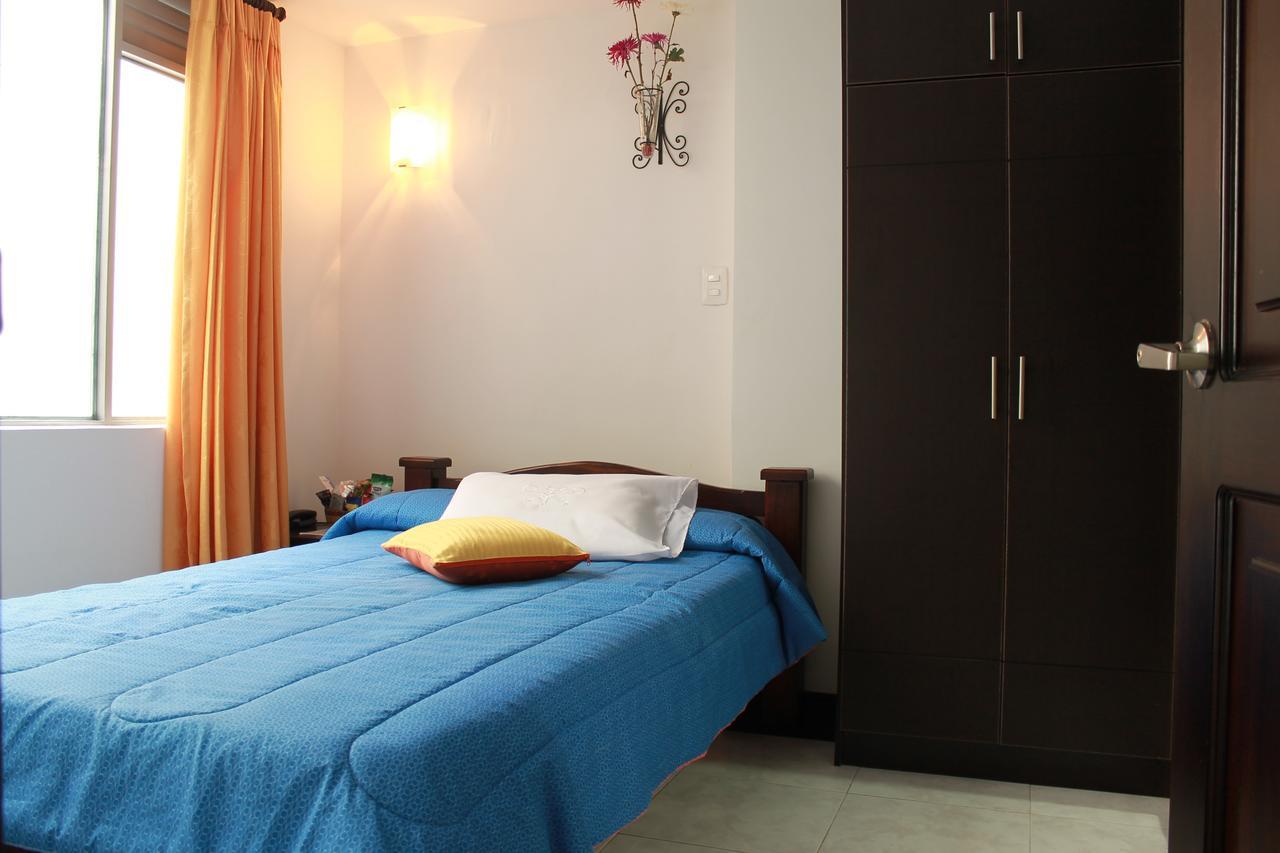 Hotel Royal Suite Manizales Exteriör bild