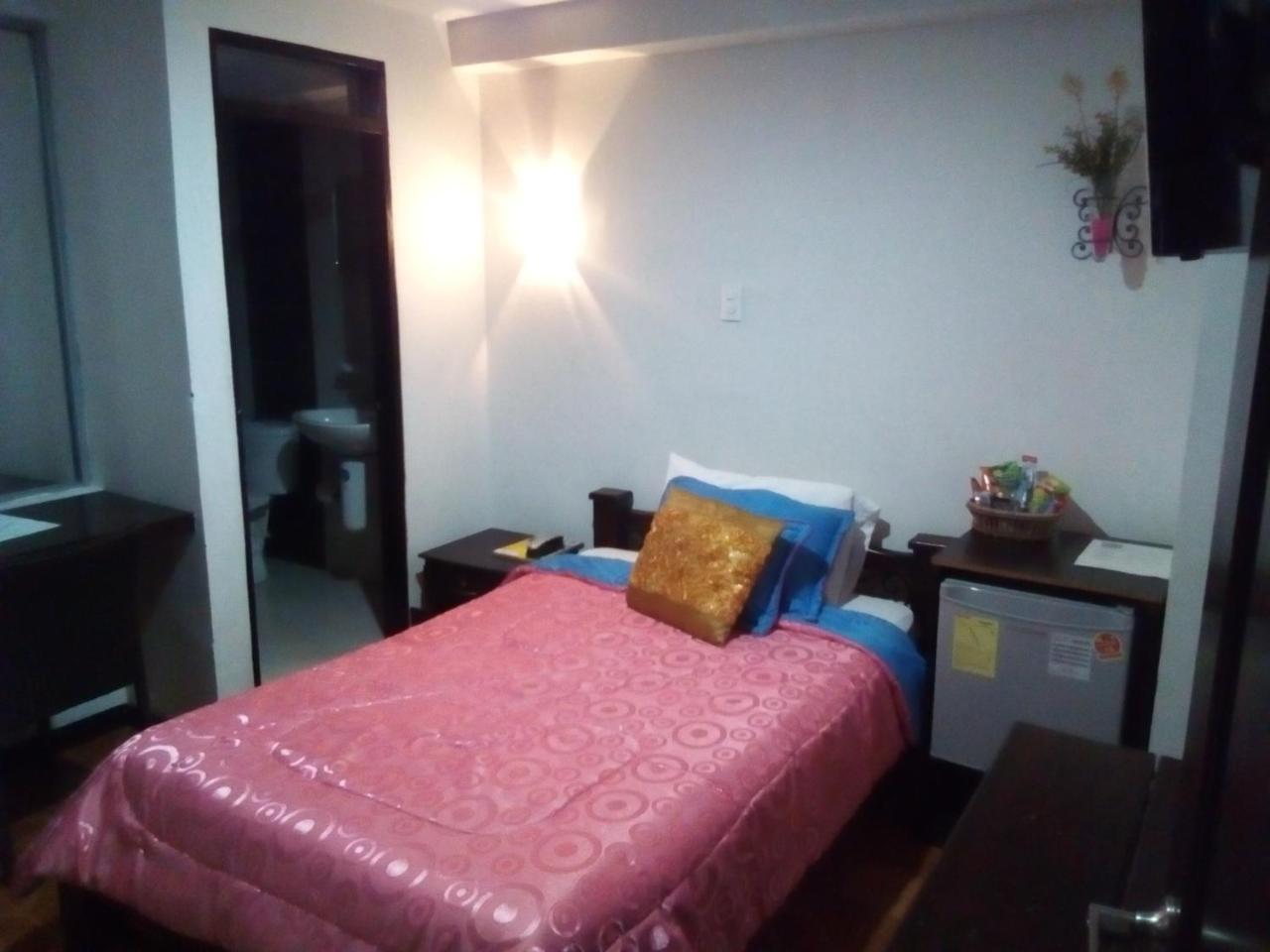 Hotel Royal Suite Manizales Exteriör bild